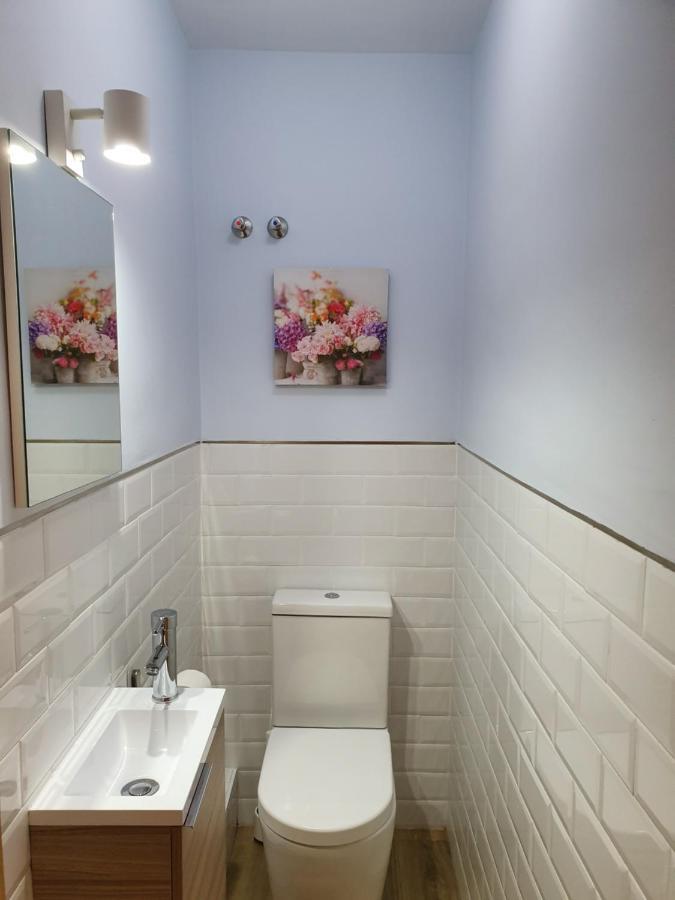 Galvez Flat, At Principal Railway Station In Apartment Malaga