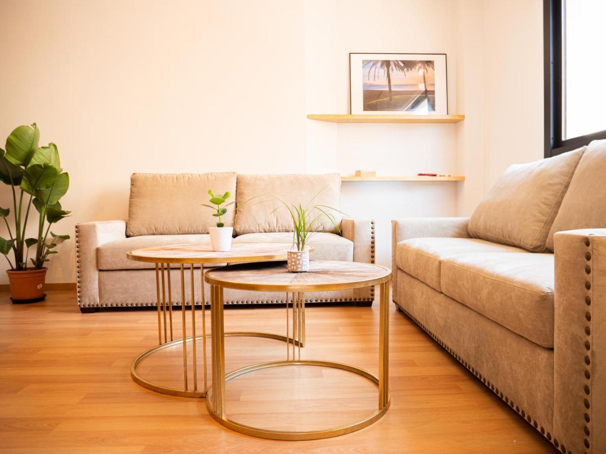 Apartment Stylish In The Heart Of With Pool *