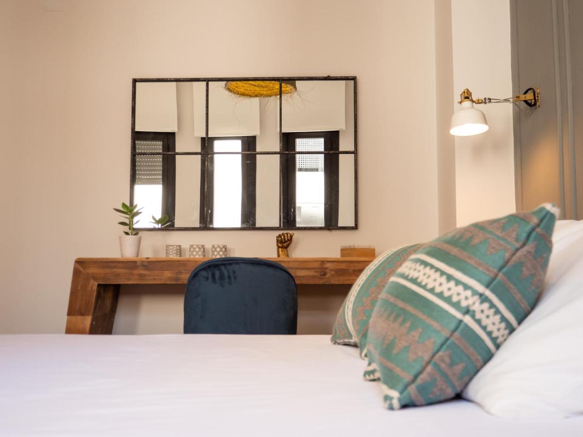 Apartment Stylish In The Heart Of With Pool Málaga