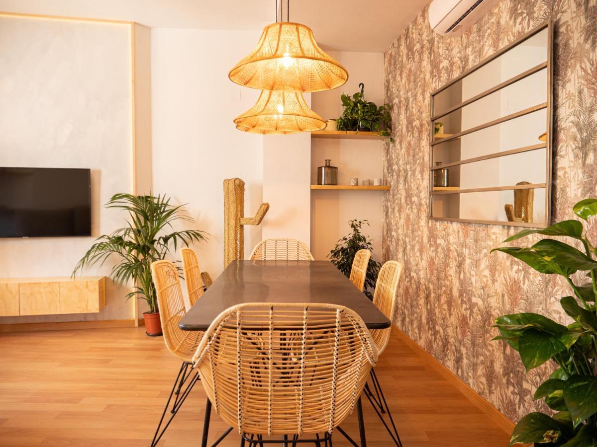 Apartment Stylish In The Heart Of With Pool Málaga