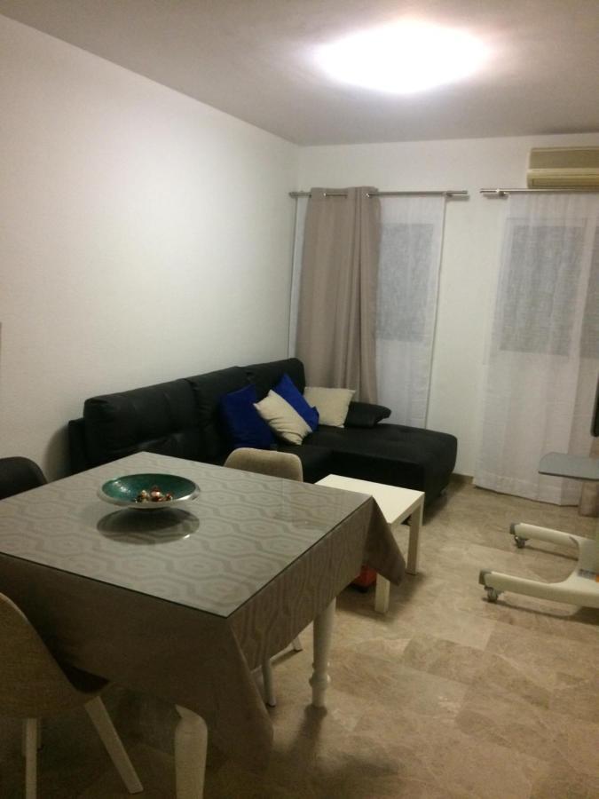 Habitacion En Apartamento Carlos Haya Homestay