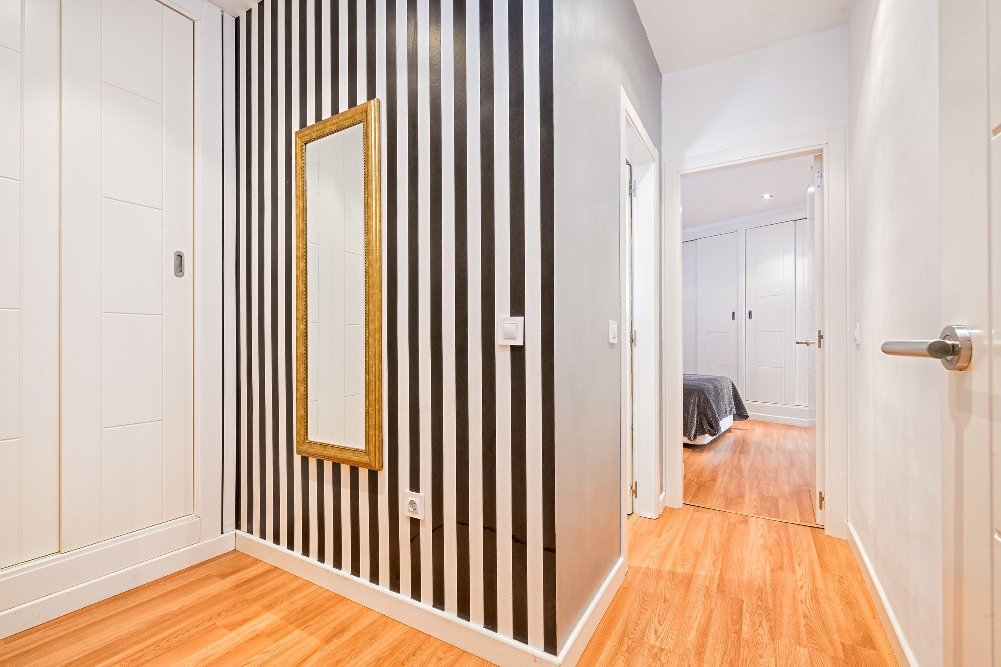Sam Apartment