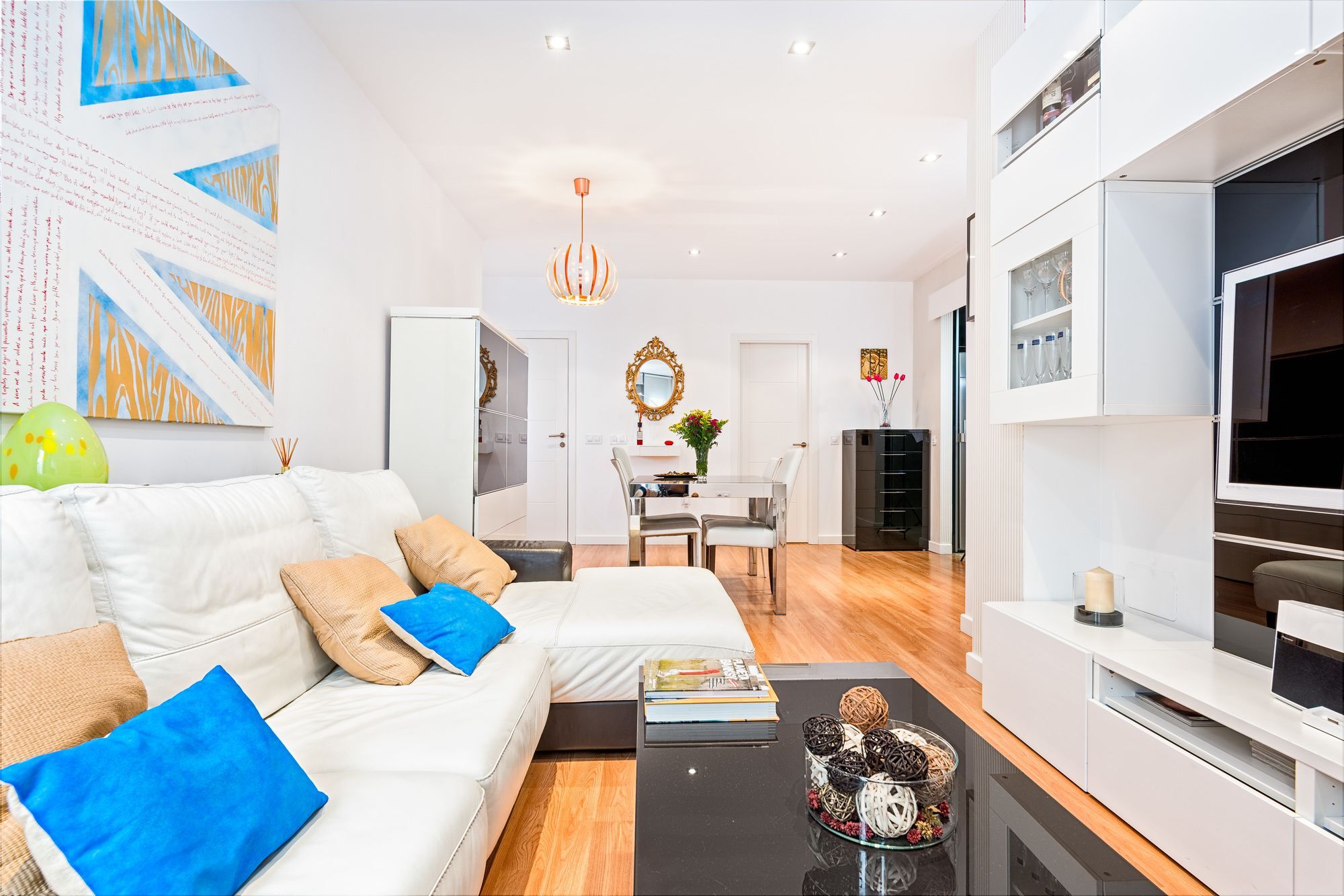 Sam Apartment