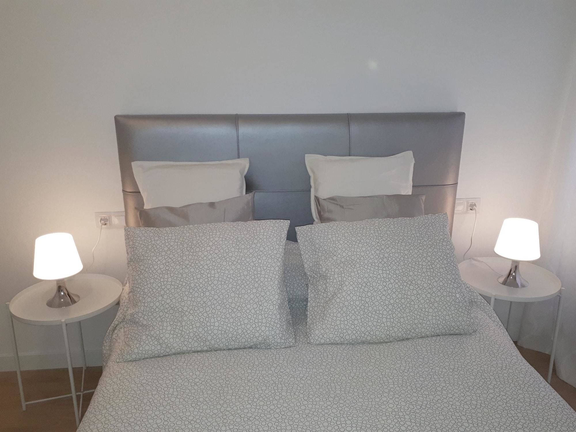 With 3 Bedrooms In Malaga, With Balcony And Wifi - 1 Km From * Malaga