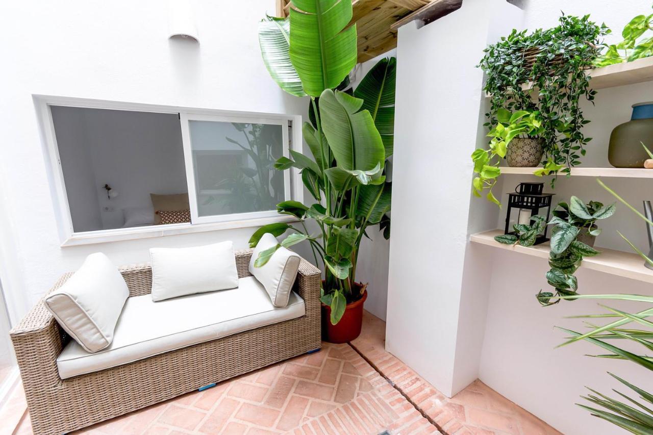 Bhost-plaza De Flores Apartment Malaga