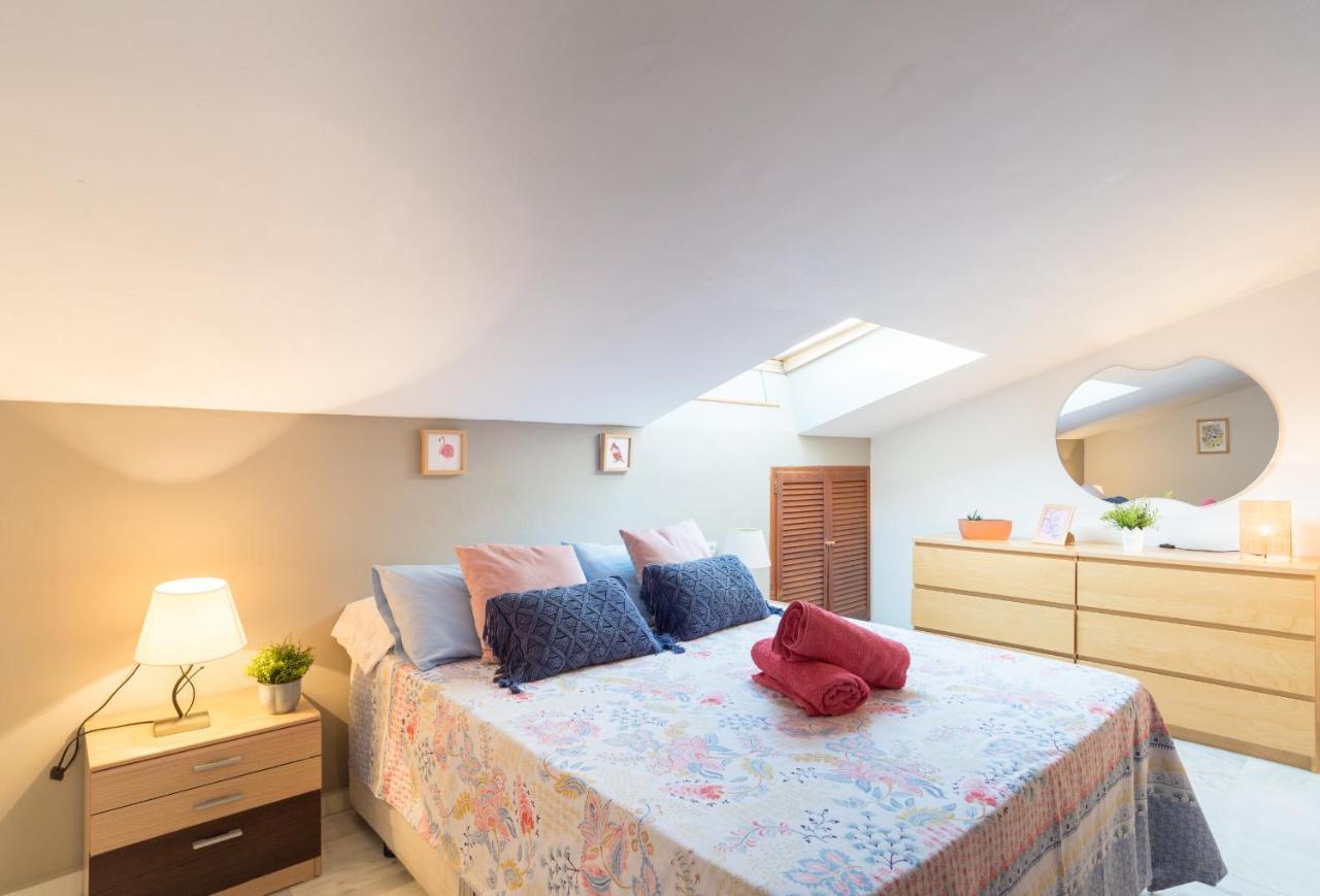 Apartment Family Noemi Center Malaga