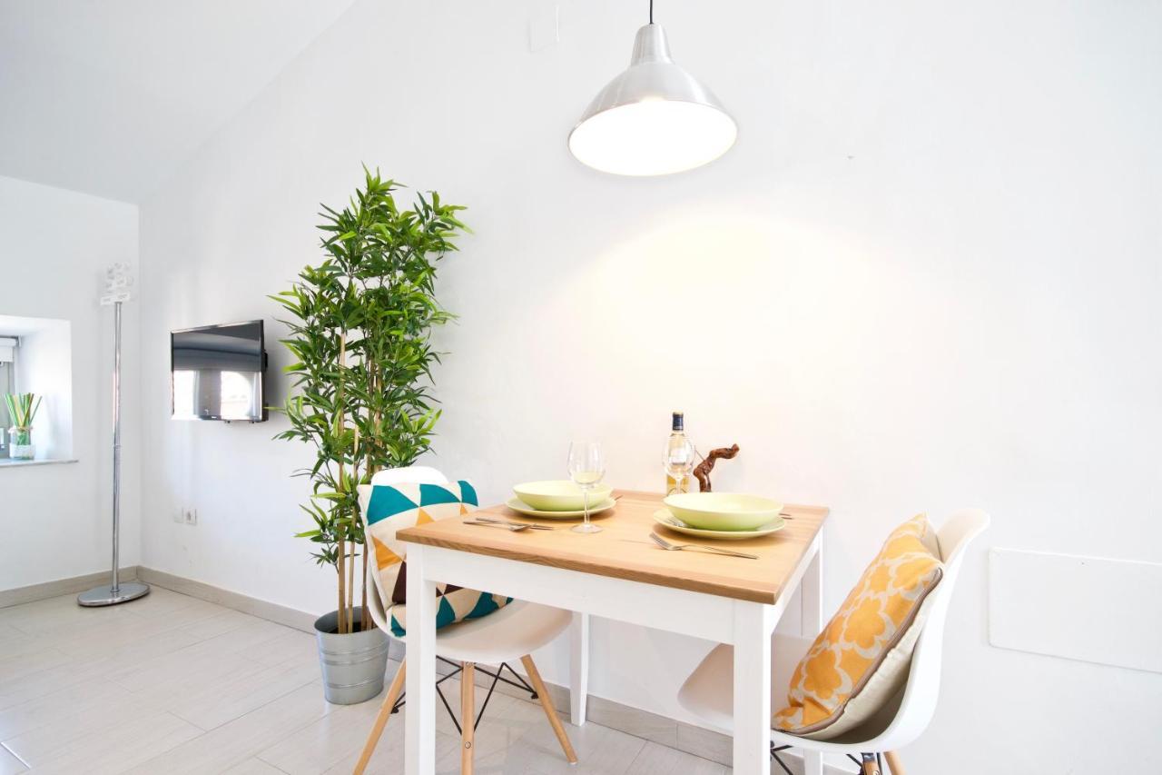 Malagaurbanrooms - City View