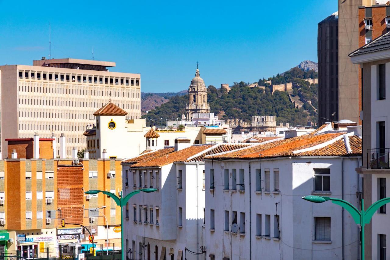 Araucaria Garden & Parking Malaga
