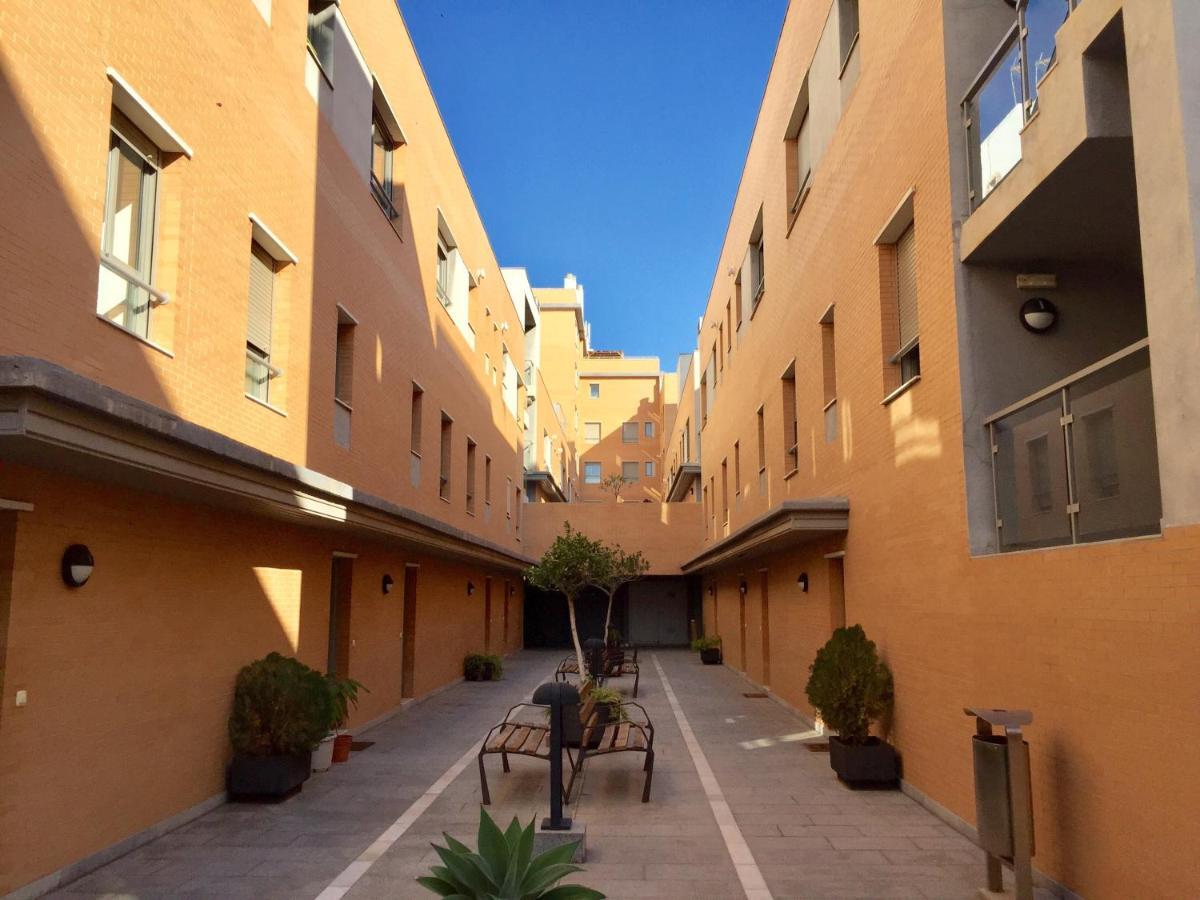 Centro,corteingles, Y Parking Apartment *