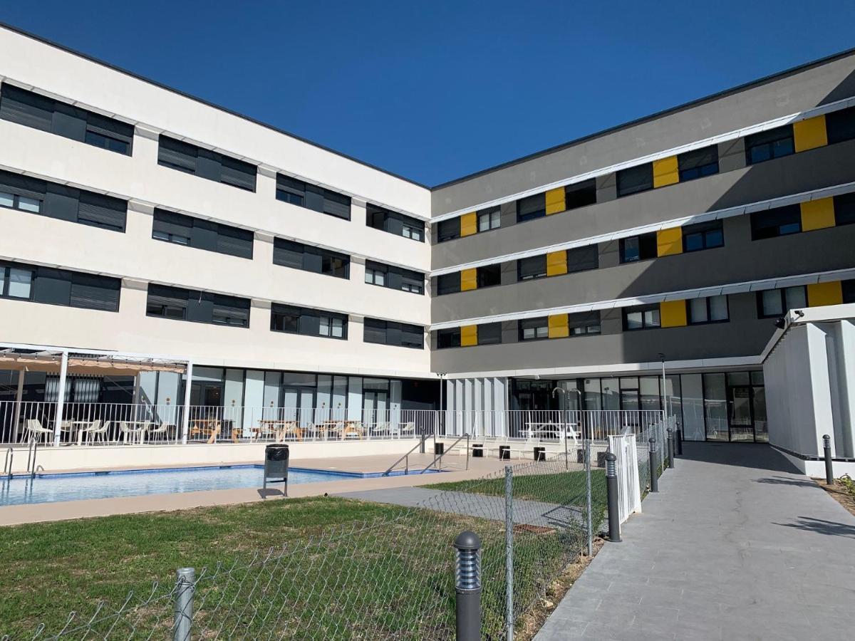Hostel Residencia Universitaria Resa Campus *