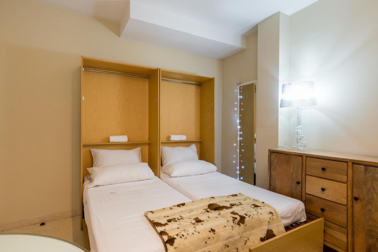 Gr0-quiet Apartment, Private Backyard, Walk To Old Town Apartment Malaga
