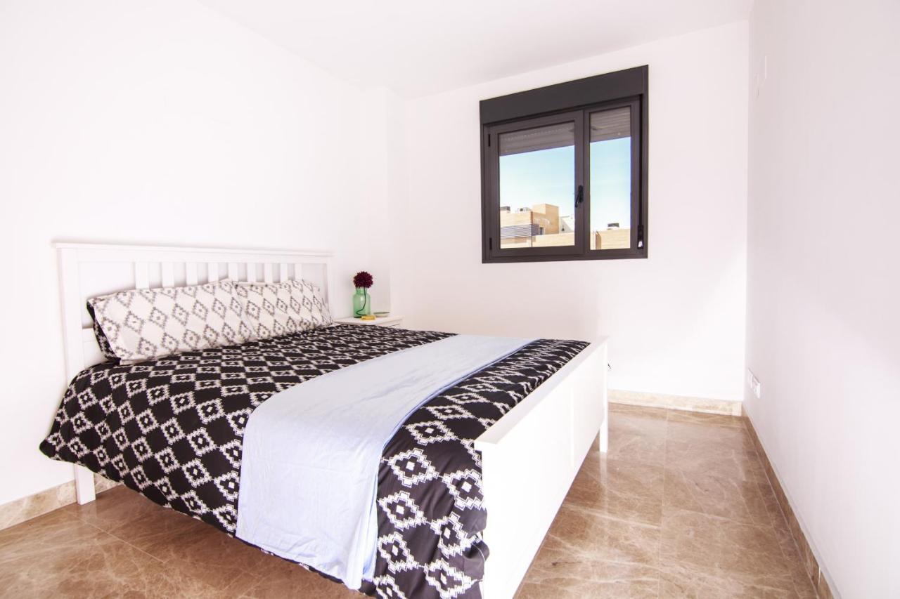 Sea & Wave Puerta Del Mar Apartment Malaga