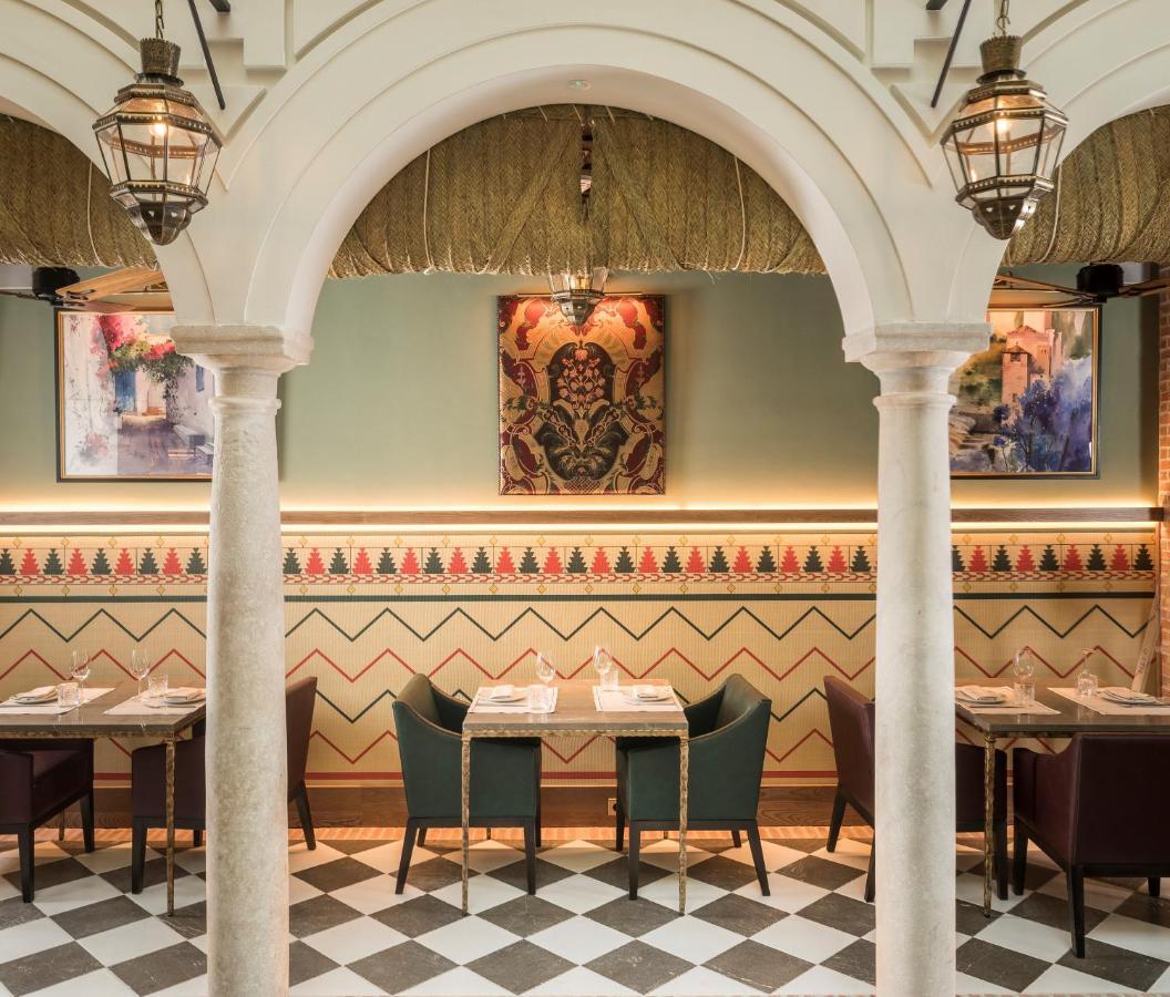 Hotel Palacio Solecio, A Small Luxury Of The World