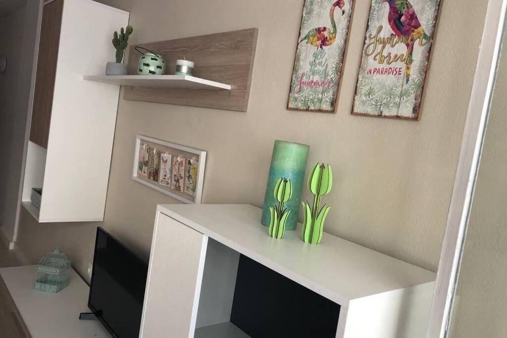 Center Big Apartment-family&friends-5 Beds Apartment Málaga