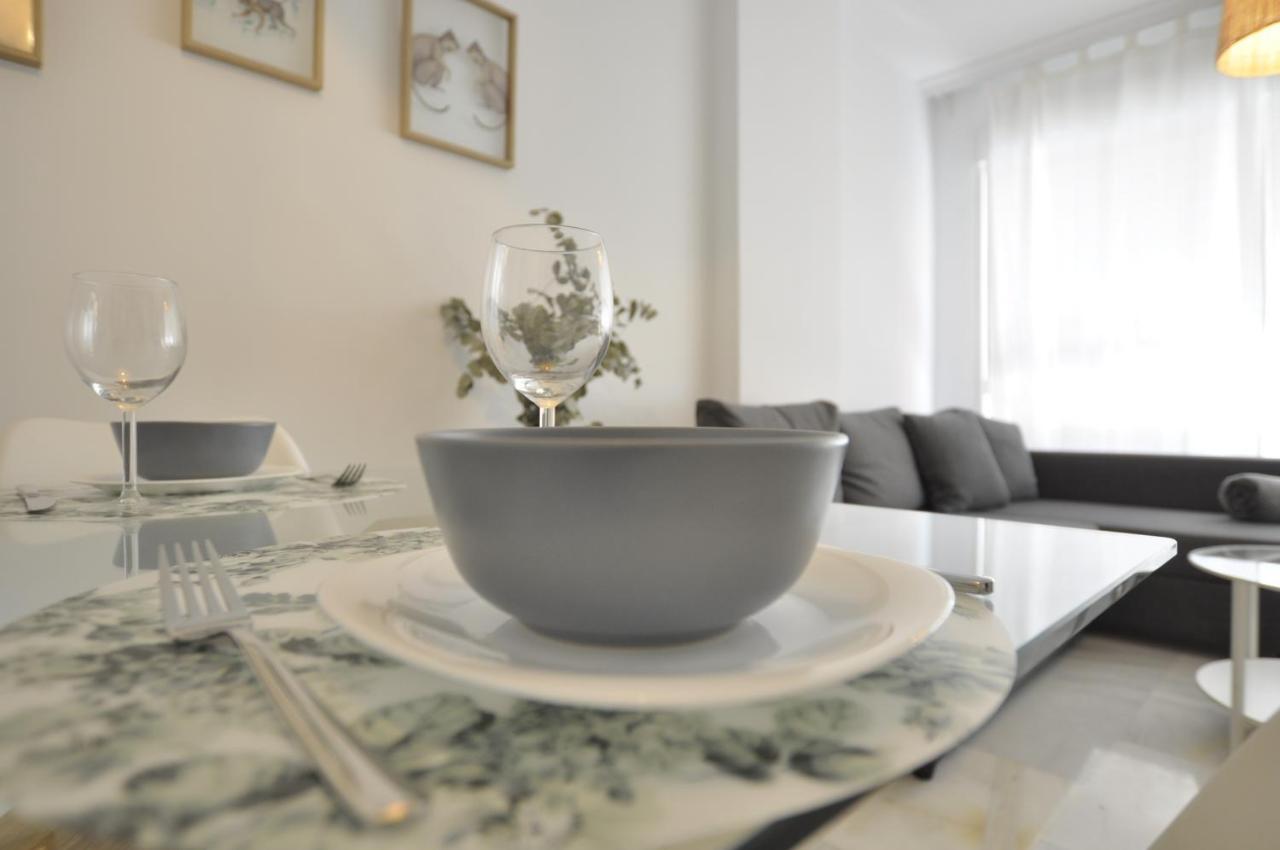 Luminoso Y Coqueto Con Jardin Apartment