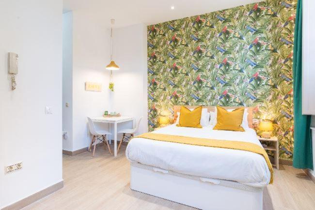 The Paradise Studio Apartment *