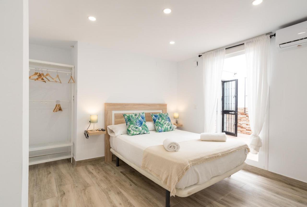 Cervantes Two Shared Homestay Malaga