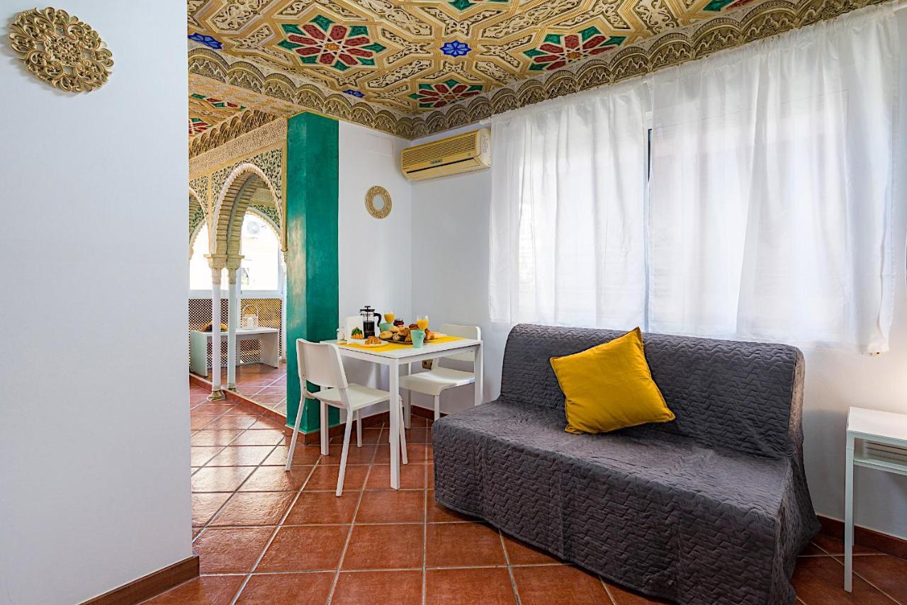 Casablanca Citycenter Young People Only Malaga