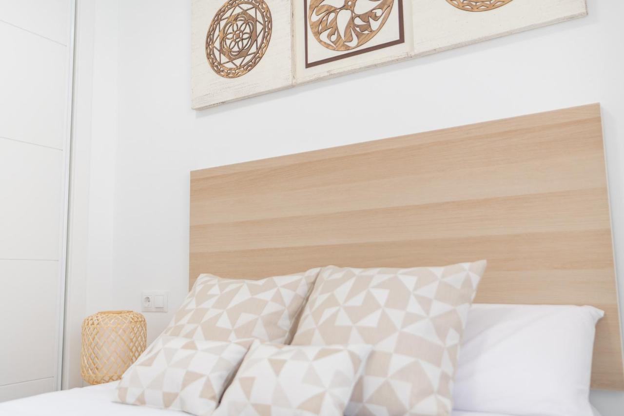 Cubo's Los Tilos Apartment *