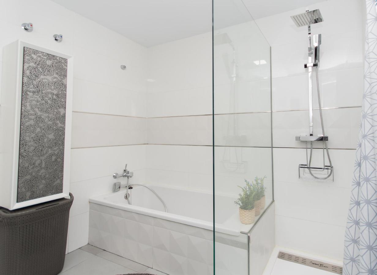 Cubo's Cozy&modern Sol De Villa Málaga