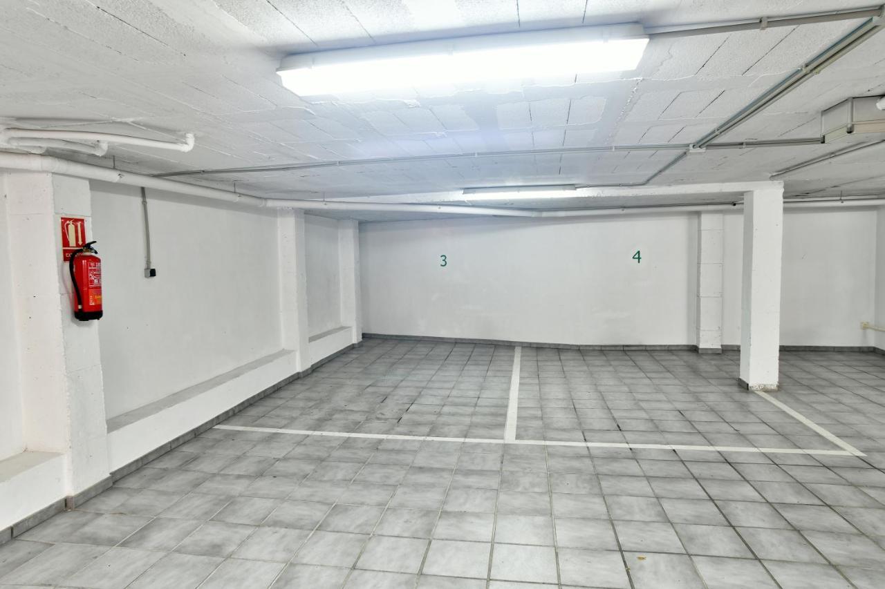 El Cenachero Apartment *