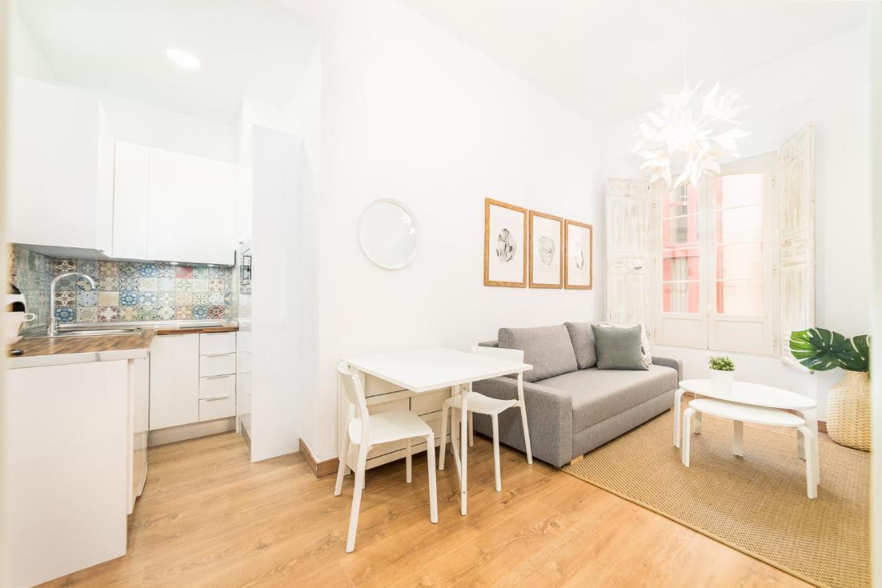 Homes Uncibay Square Apartment