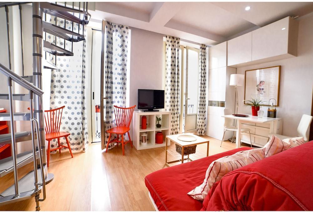 Sea & Wave Capitan Apartment *