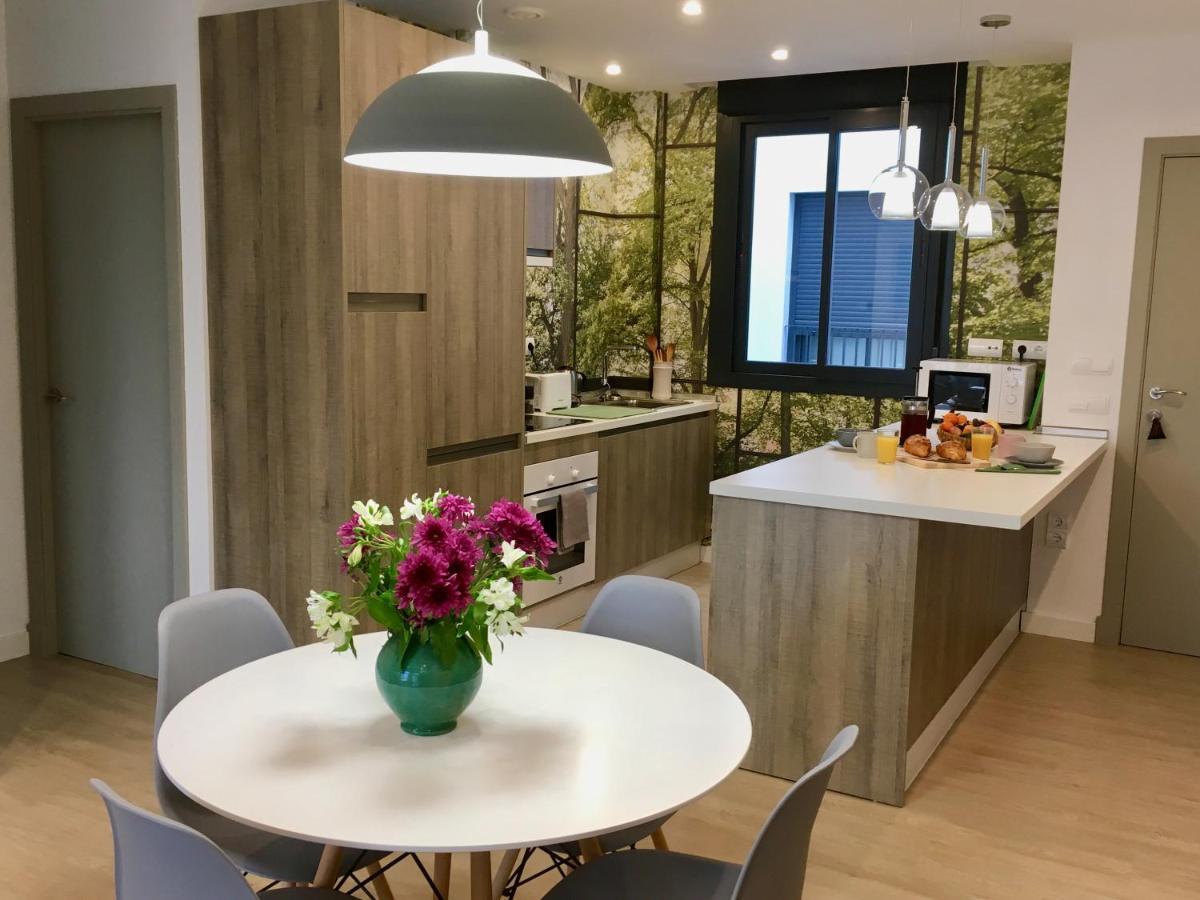 Apartment Calle Parras 10, A Light, Spacious Flat In The Centro *