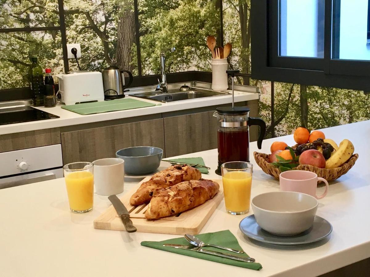 Calle Parras 10, A Light, Spacious Flat In The Centro Apartment *