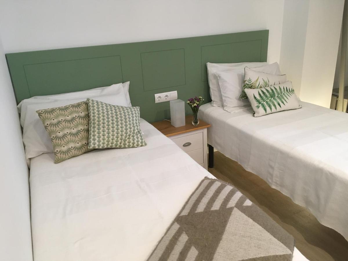 Calle Parras 10, A Light, Spacious Flat In The Centro Apartment Malaga