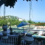 Malaga Beach And Center Backpackers