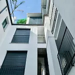 Calle Parras 10