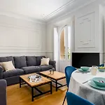 Apartamento Plaza De La Merced 4 Habitaciones