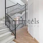 Ayz Elcano - Auto Check-In Property
