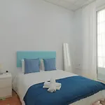 C67 - Shiny 6 Bedrooms In Plaza De La Merced