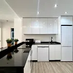 Carrera II & Old Town By Ele Apartments