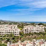 La Quinta Hills - Luxury Apartment