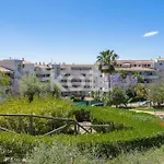 Swimming pool&large terrace in Los Pacos Koti Rentals
