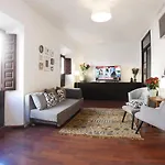 Vip House Rentals, Entire Apartment In Malaga Old Town