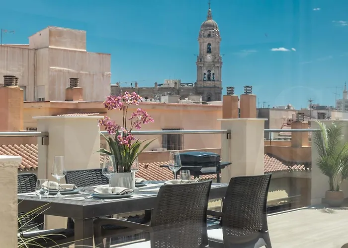 Duplex With Private Terrace & City Views - Center By Rems