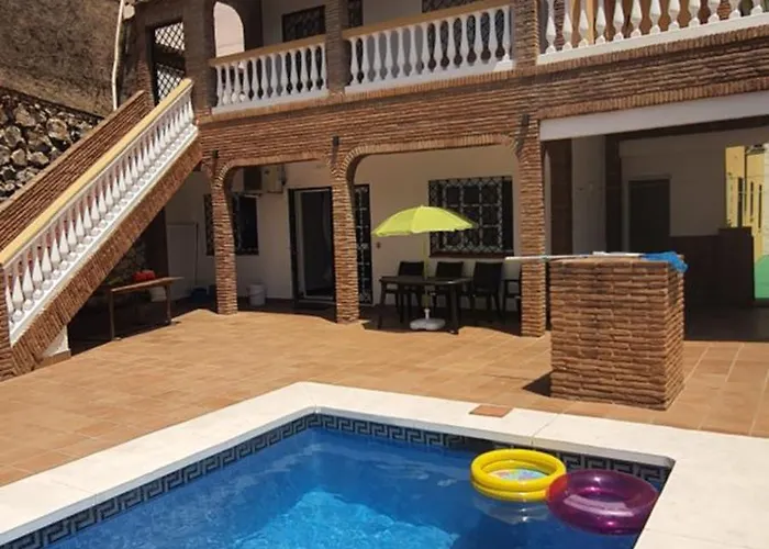 Uc Villa