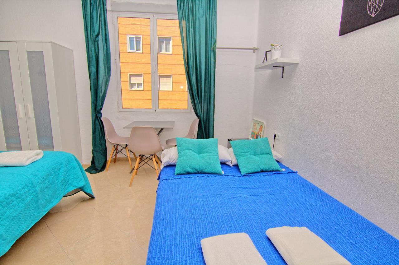 Homestay Cost Mercado