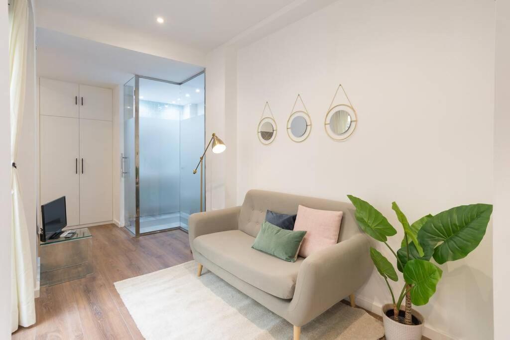 Apartment Tgh/ Center Luxury Style