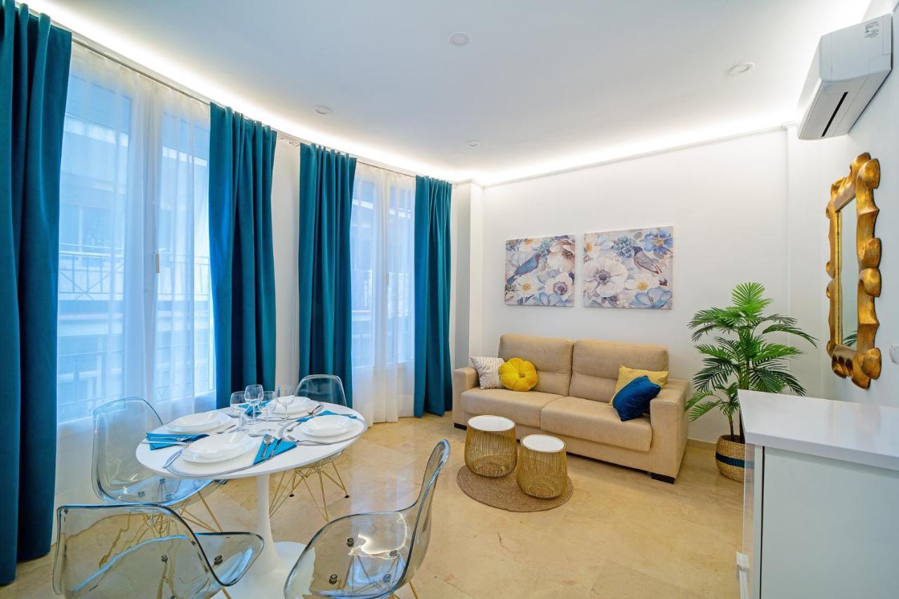Apartment Historical Centre Luxury *