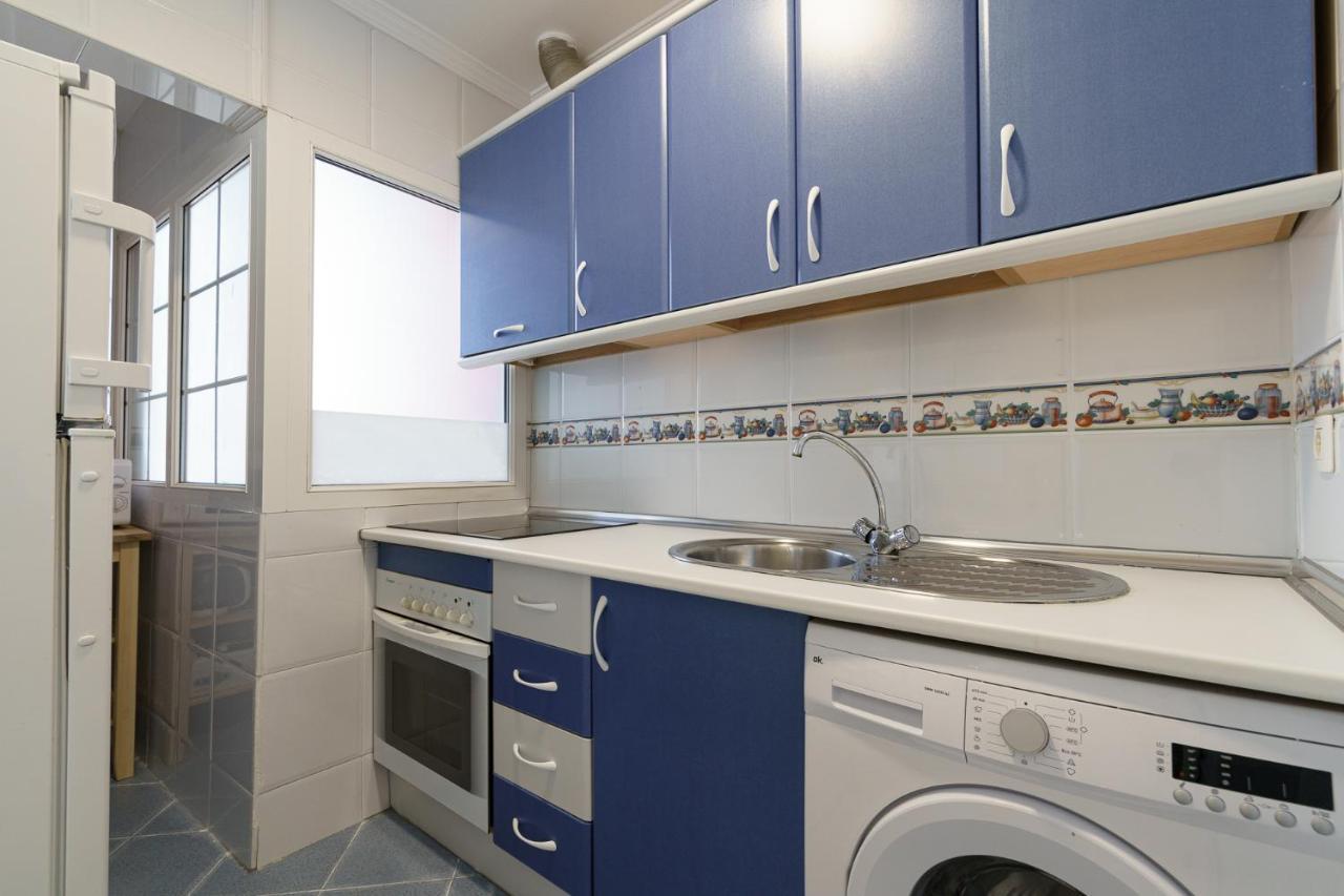 Maisuit Center Apartment *