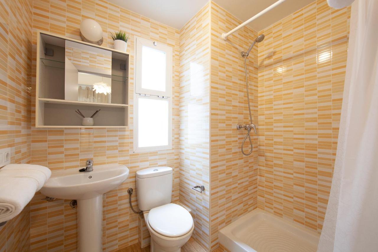 Fun Building By Homeabout Appartement