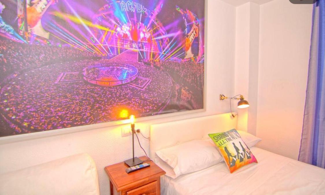 Cost Mercado Homestay *