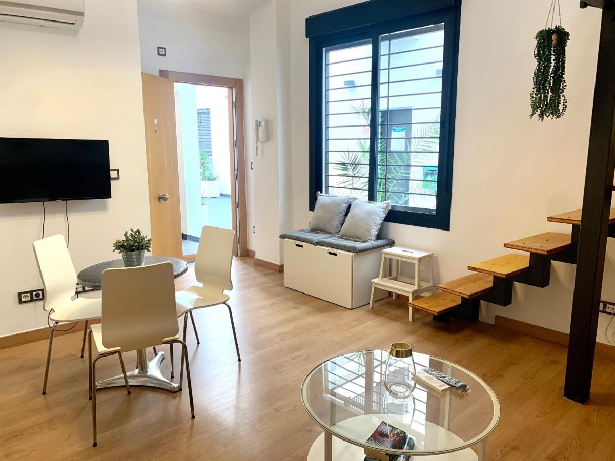 Apartment Homely Refino Loft D4
