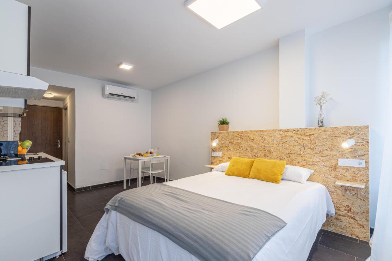 Fun Building By Homeabout Appartement