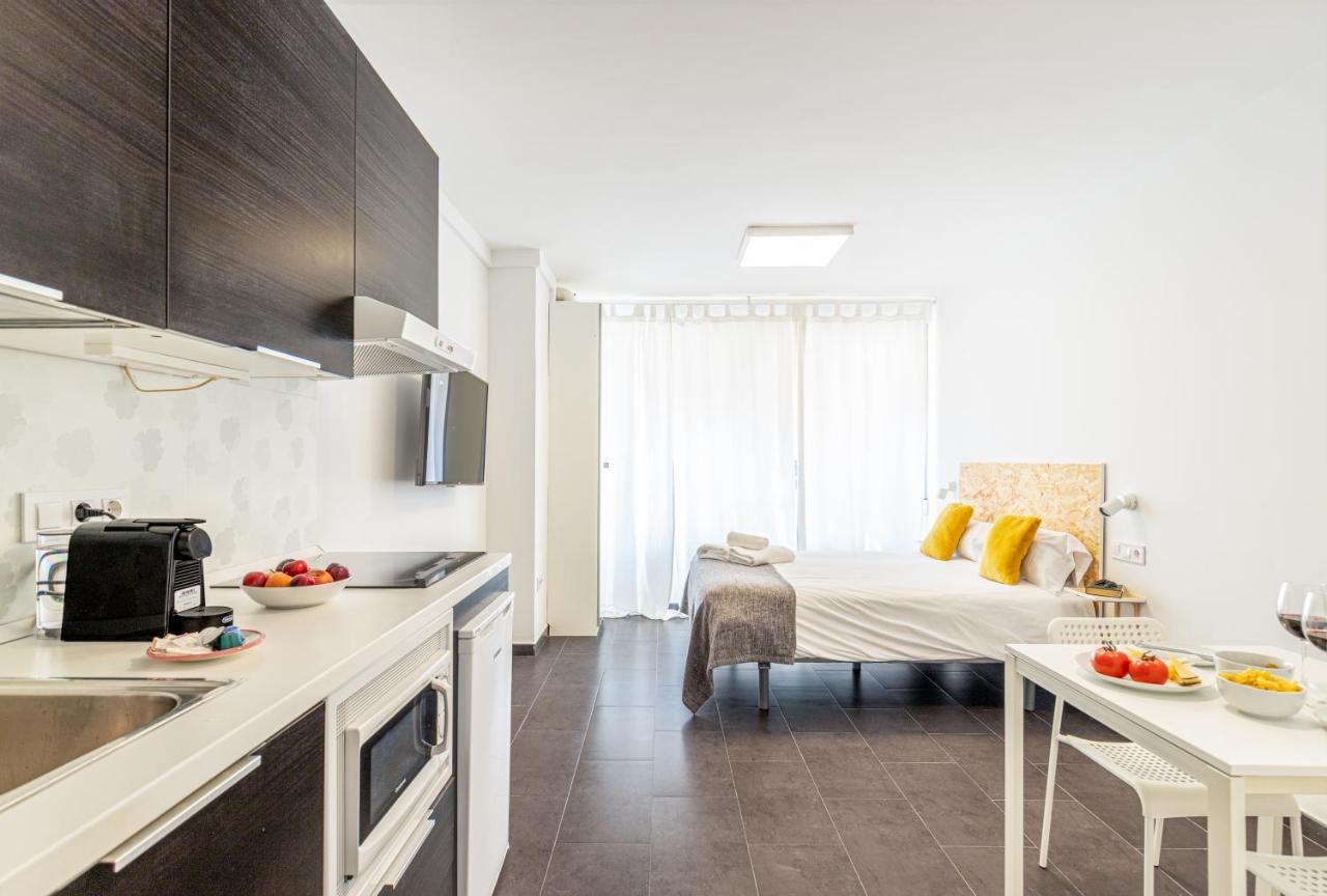 Fun Building By Homeabout Appartement *